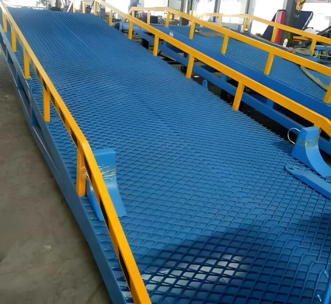 曲麻莱移动式液压登车桥